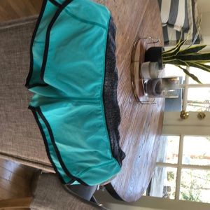 Lululemon Speed short size 8